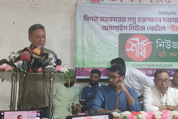 যারা গণতন্ত্রের কথা বলছে, তারা নির্বাচনের দিকে যেতে চাচ্ছে না: বিএনপি নেতা আমীর খসরু