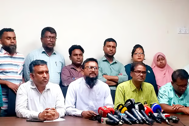 কাল থেকে প্রতিদিন এক ঘণ্টা কর্মবিরতি পালনের ঘোষণা সচিবালয়ের কর্মচারীদের